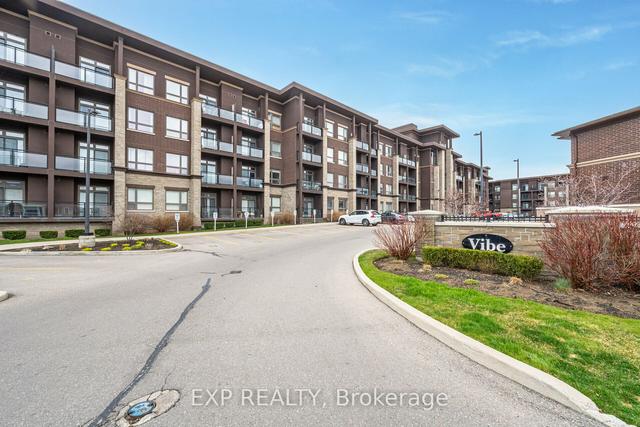 205 - 5010 Corporate Dr, Condo with 1 bedrooms, 1 bathrooms and 1 parking in Burlington ON | Image 1