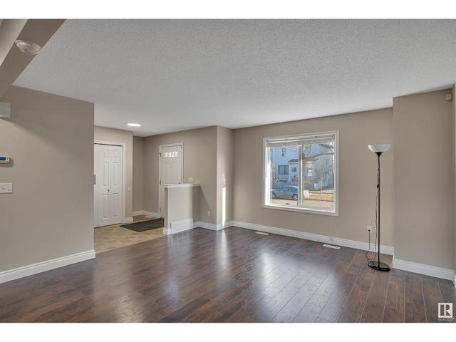 9622 110a Av Nw Nw, House detached with 5 bedrooms, 3 bathrooms and null parking in Edmonton AB | Image 6