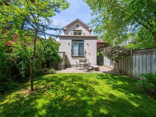 33 Franklin Ave, House detached with 3 bedrooms, 4 bathrooms and 3 parking in Toronto ON | Image 21