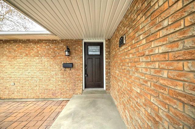17 Abraham Dr, House detached with 3 bedrooms, 2 bathrooms and 6.5 parking in St. Catharines ON | Image 23