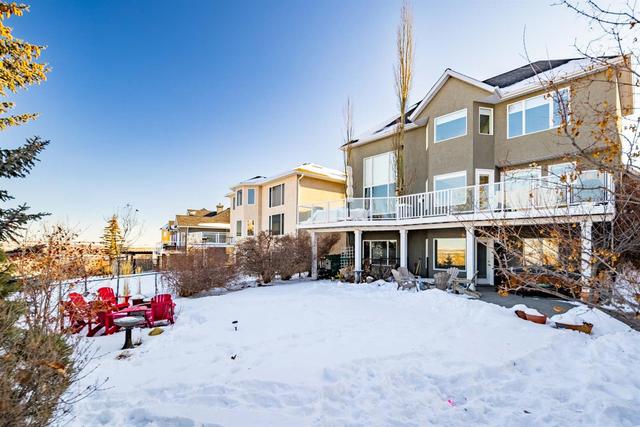 105 Patrick View Sw, House detached with 5 bedrooms, 3 bathrooms and 6 parking in Calgary AB | Image 42