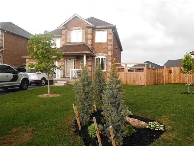 1393 Kellough St, House detached with 4 bedrooms, 5 bathrooms and 4 parking in Innisfil ON | Image 1