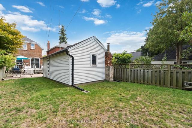 78 Watson Ave, House semidetached with 2 bedrooms, 2 bathrooms and 4 parking in Toronto ON | Image 19
