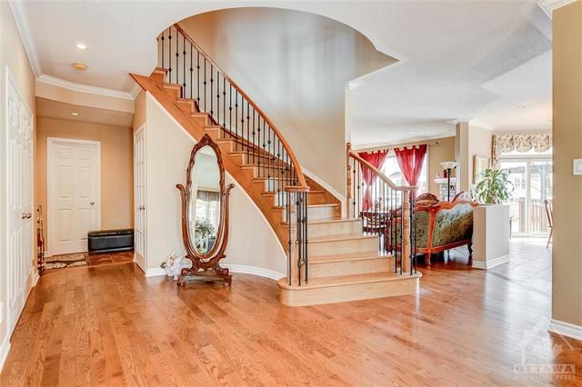 37 Quarry Ridge Drive, House detached with 5 bedrooms, 5 bathrooms and 9 parking in Ottawa ON | Image 8