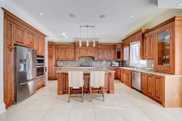 283 Dunforest Ave, House detached with 5 bedrooms, 8 bathrooms and 11 parking in Toronto ON | Image 7