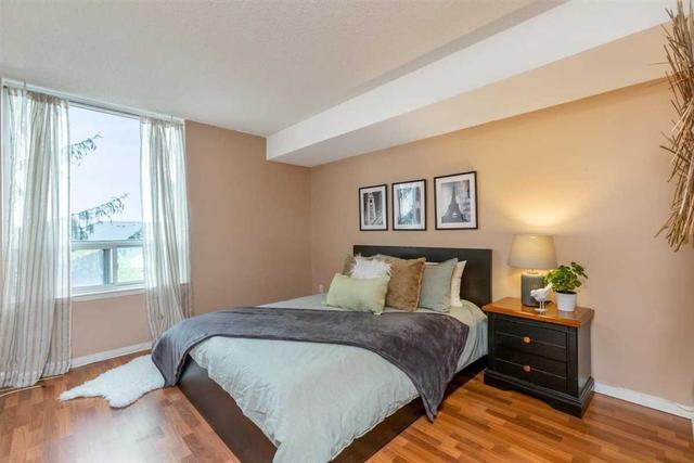 402 - 1 Emerald Lane, Condo with 2 bedrooms, 2 bathrooms and 2 parking in Vaughan ON | Image 5