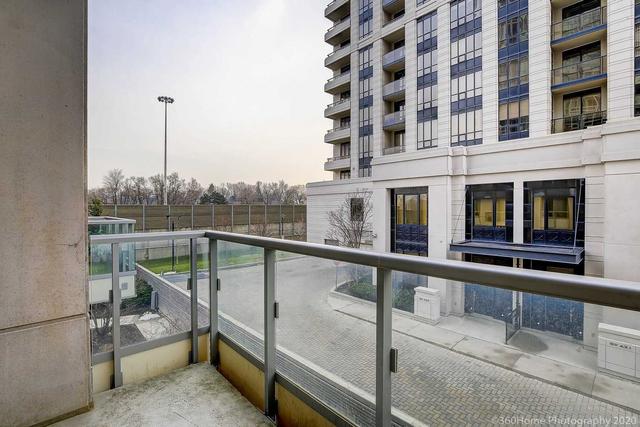 211 - 120 Harrison Gdns, Condo with 1 bedrooms, 1 bathrooms and 1 parking in Toronto ON | Image 9