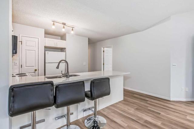 38 Tararidge Circle Ne, Home with 2 bedrooms, 2 bathrooms and 2 parking in Calgary AB | Image 11