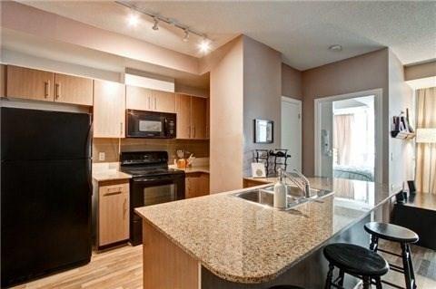 307 - 12 Yonge St, Condo with 1 bedrooms, 1 bathrooms and 1 parking in Toronto ON | Image 4