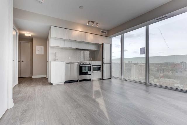 1105 - 181 Dundas St E, Condo with 2 bedrooms, 1 bathrooms and 0 parking in Toronto ON | Image 18