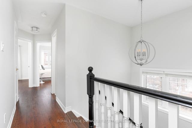 12 - 10719 Bathurst St, Townhouse with 3 bedrooms, 4 bathrooms and 4 parking in Richmond Hill ON | Image 17