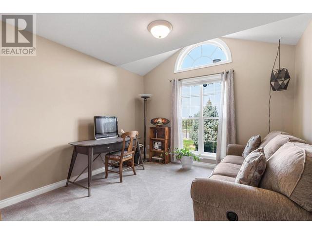 1429 - 1409 Teasdale Road, Home with 5 bedrooms, 3 bathrooms and 2 parking in Kelowna BC | Image 33