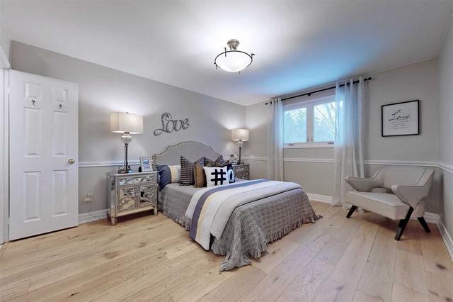 60 Chant Cres, House detached with 3 bedrooms, 3 bathrooms and 6 parking in Markham ON | Image 26