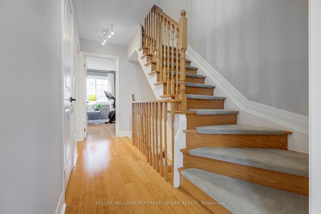 21 Peelar Mews, House attached with 4 bedrooms, 3 bathrooms and 2 parking in Toronto ON | Image 17