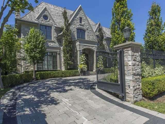 50 Fifeshire Rd, House detached with 5 bedrooms, 10 bathrooms and 12 parking in Toronto ON | Image 3