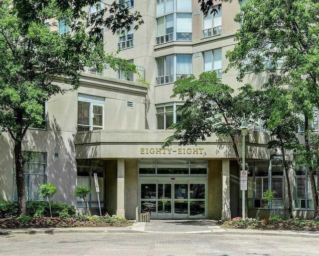 905a - 88 Corporate Dr, Condo with 2 bedrooms, 2 bathrooms and 1 parking in Toronto ON | Image 1