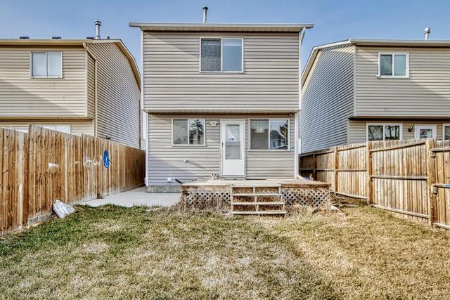 126 Martinbrook Road Ne, House detached with 3 bedrooms, 2 bathrooms and 2 parking in Calgary AB | Image 25