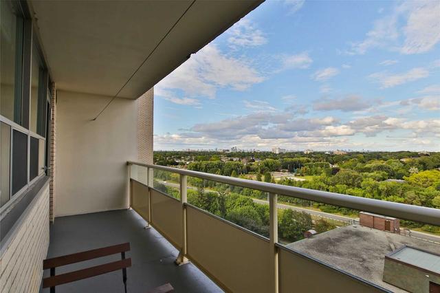 1404 - 360 Ridelle Ave, Condo with 2 bedrooms, 1 bathrooms and 1 parking in Toronto ON | Image 30