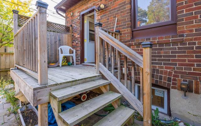 79 Cleveland St, House semidetached with 3 bedrooms, 1 bathrooms and 1 parking in Toronto ON | Image 9