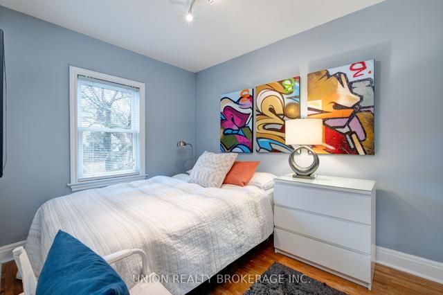 277 Lee Ave, House semidetached with 3 bedrooms, 2 bathrooms and 2 parking in Toronto ON | Image 10