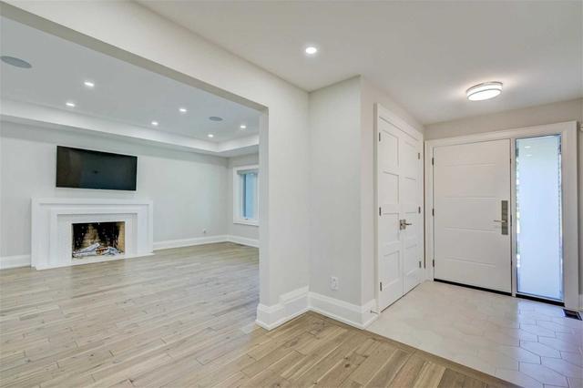 29 Aylesbury Rd, House detached with 5 bedrooms, 4 bathrooms and 6 parking in Toronto ON | Image 23