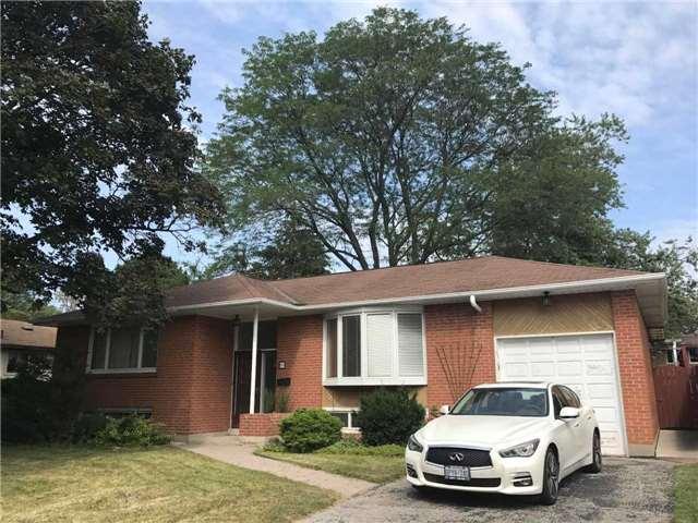 65 Wallingford Rd, House detached with 3 bedrooms, 2 bathrooms and 2 parking in Toronto ON | Image 1