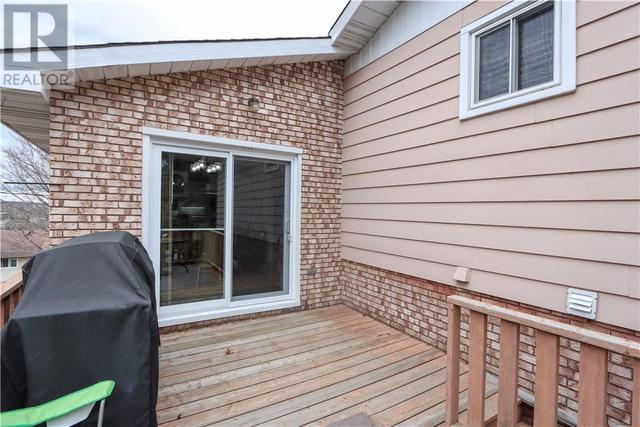 837 Connaught Avenue, House detached with 4 bedrooms, 2 bathrooms and null parking in Greater Sudbury ON | Image 53