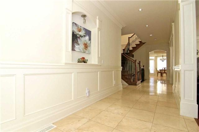 33 Bevdale Rd, House detached with 5 bedrooms, 7 bathrooms and 2 parking in Toronto ON | Image 2