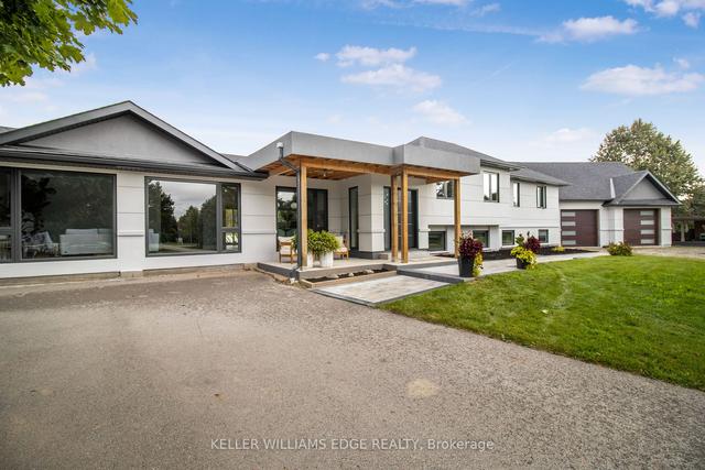16 Mercury Rd, House detached with 4 bedrooms, 4 bathrooms and 20 parking in Hamilton ON | Image 24
