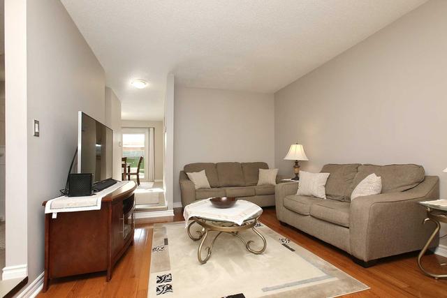 1226 Charlotte Circ, House attached with 4 bedrooms, 2 bathrooms and 3 parking in Pickering ON | Image 22