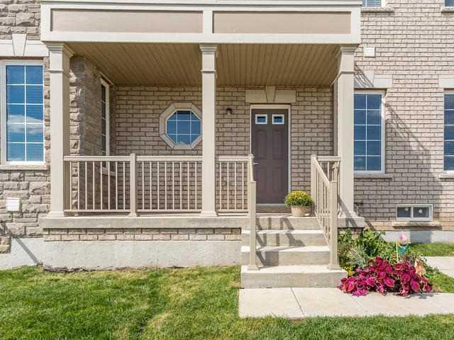 80 Banbridge Cres, House semidetached with 4 bedrooms, 3 bathrooms and 2 parking in Brampton ON | Image 3