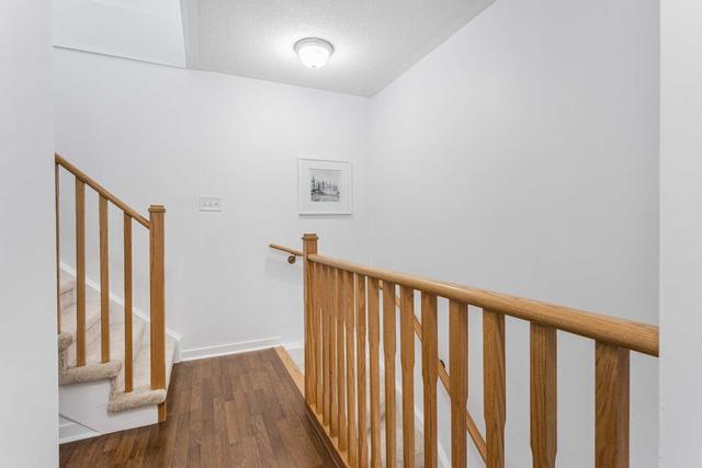 2 - 72 Munro St, Townhouse with 2 bedrooms, 2 bathrooms and 1 parking in Toronto ON | Image 4