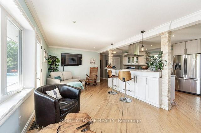 5140 Appleby Line, House detached with 3 bedrooms, 3 bathrooms and 10 parking in Burlington ON | Image 2