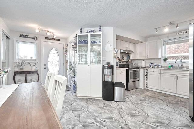 134 Athabaska Rd, House detached with 3 bedrooms, 2 bathrooms and 3 parking in Barrie ON | Image 10