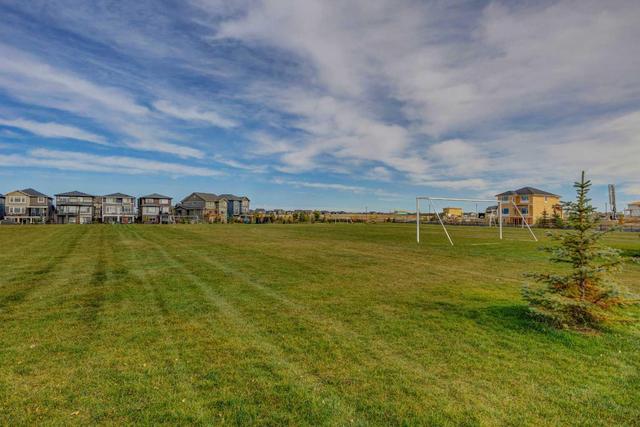 437 Kings Heights Drive Se, House detached with 3 bedrooms, 3 bathrooms and 4 parking in Airdrie AB | Image 40