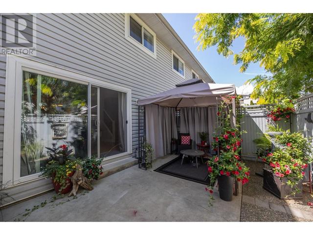 108 - 3315 Wilson Street, House attached with 3 bedrooms, 1 bathrooms and 2 parking in Penticton BC | Image 16