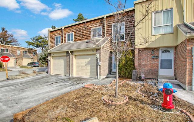131 Thorny Vineway Way, Townhouse with 4 bedrooms, 3 bathrooms and 2 parking in Toronto ON | Image 1