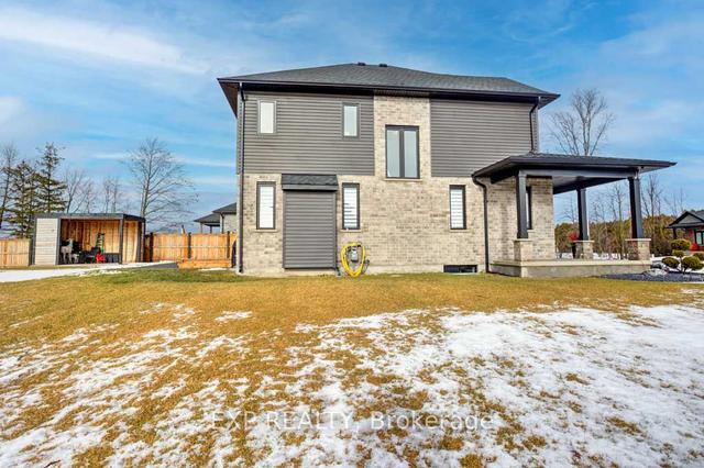 51 Elliott St, House detached with 4 bedrooms, 3 bathrooms and 4 parking in Strathroy Caradoc ON | Image 37
