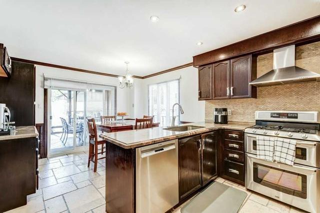 148 Marlott Rd, House detached with 3 bedrooms, 4 bathrooms and 4 parking in Vaughan ON | Image 3