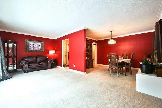 1439 Military Tr, House detached with 3 bedrooms, 2 bathrooms and 10 parking in Toronto ON | Image 20