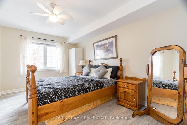 18 - 41 Coulter St, Condo with 1 bedrooms, 1 bathrooms and 1 parking in Barrie ON | Image 2