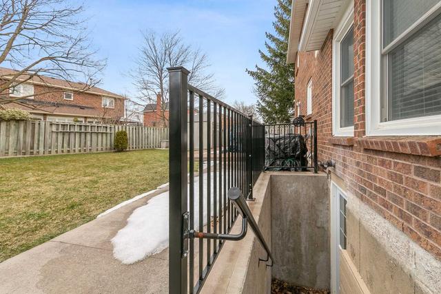 24 Brydon Cres, House detached with 3 bedrooms, 4 bathrooms and 5 parking in Brampton ON | Image 30