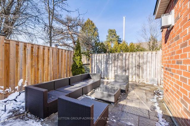 9 - 1035 Victoria Rd S, Townhouse with 4 bedrooms, 3 bathrooms and 2 parking in Guelph ON | Image 19