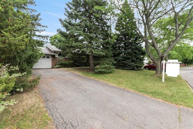 3 Valerie Dr, House detached with 3 bedrooms, 2 bathrooms and 3 parking in St. Catharines ON | Image 23