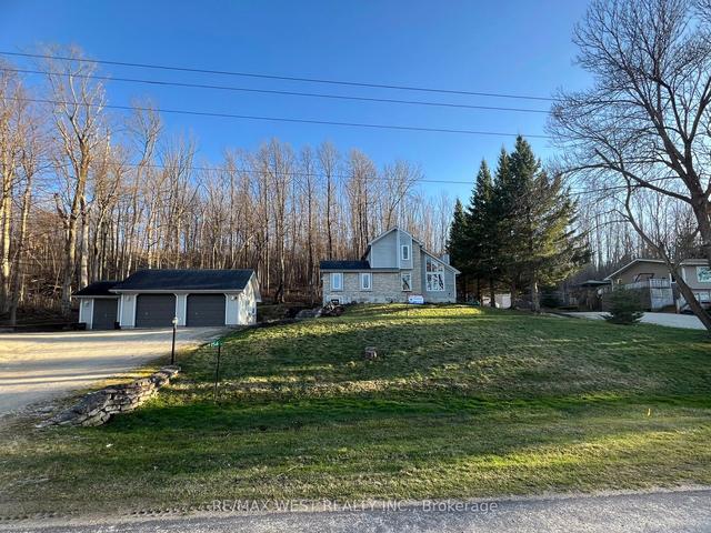 156 Old Highway 26 Ave, House detached with 3 bedrooms, 3 bathrooms and 6 parking in Meaford ON | Image 1