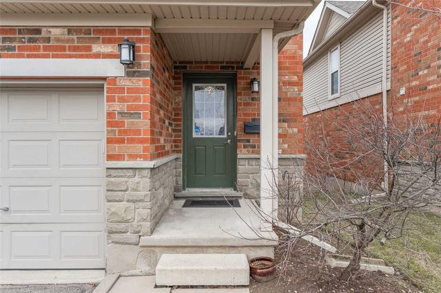 6 - 124 Gosling Gdns, Townhouse with 3 bedrooms, 3 bathrooms and 2 parking in Guelph ON | Image 37
