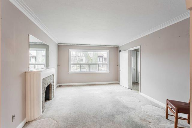 17 Haig Ave, House detached with 3 bedrooms, 2 bathrooms and 6 parking in Toronto ON | Image 15