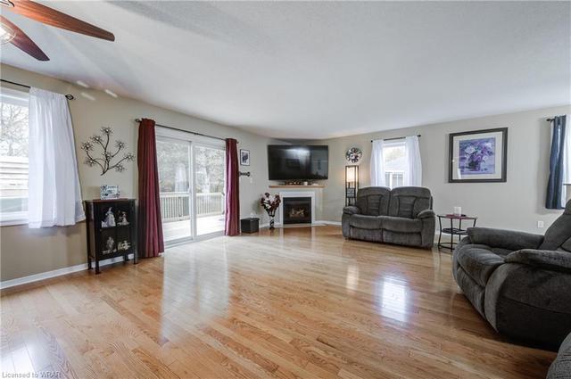 82 Wilson Avenue, House detached with 2 bedrooms, 3 bathrooms and 2 parking in Tillsonburg ON | Image 22