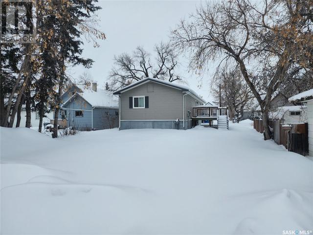 147 6th Avenue E, Home with 2 bedrooms, 2 bathrooms and null parking in Melville SK | Image 18