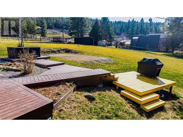 5555 Stubbs Road, House detached with 3 bedrooms, 2 bathrooms and 10 parking in Lake Country BC | Image 61